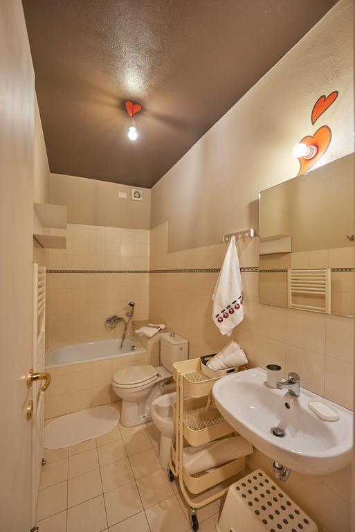 - Gelvishome Apartment *
