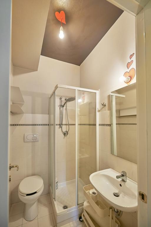 - Gelvishome Florenz